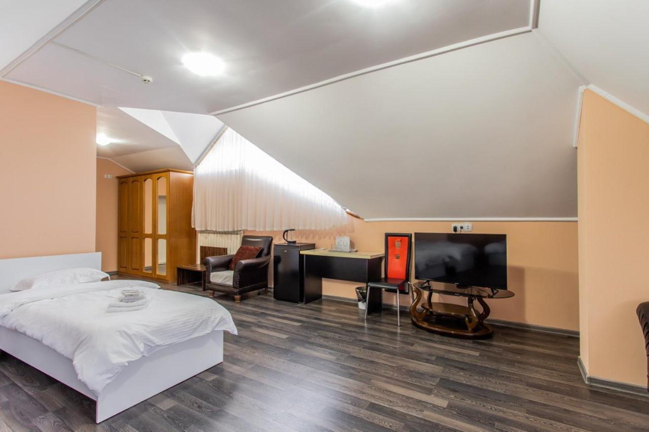 Star Rent Hotel Kišiněv Exteriér fotografie