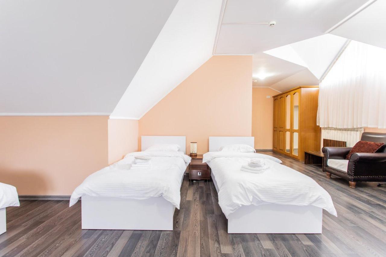 Star Rent Hotel Kišiněv Exteriér fotografie