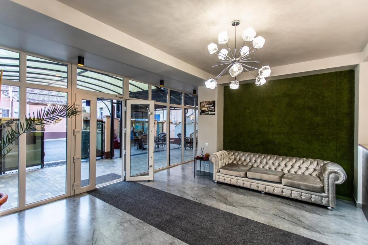 Star Rent Hotel Kišiněv Exteriér fotografie